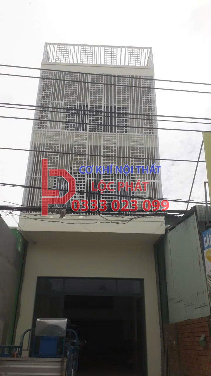 Làm khung sắt bảo vệ tại Quận 2