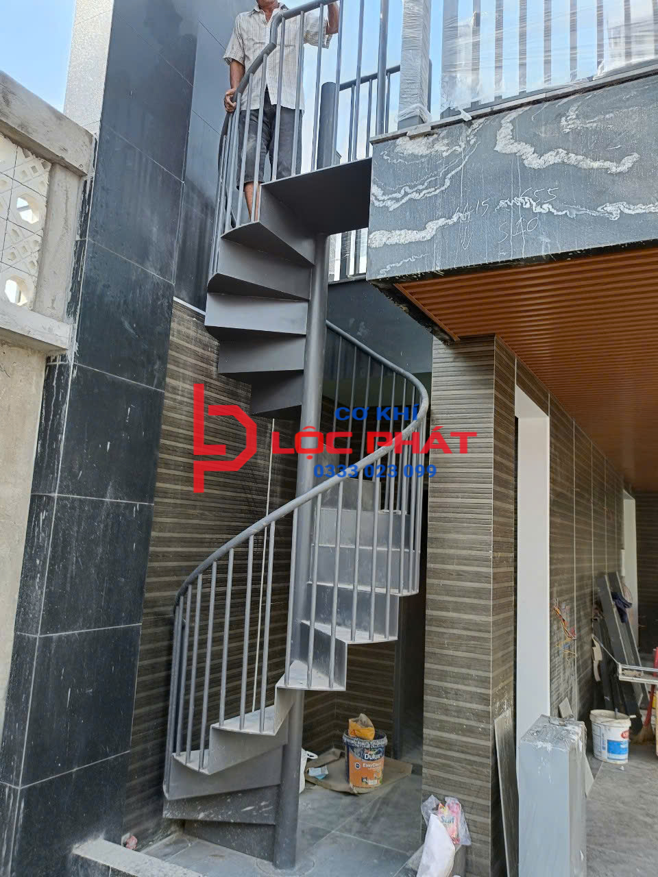 Địa chỉ lắp đặt cầu thang xoắn ốc tại Quận Bình Thạnh