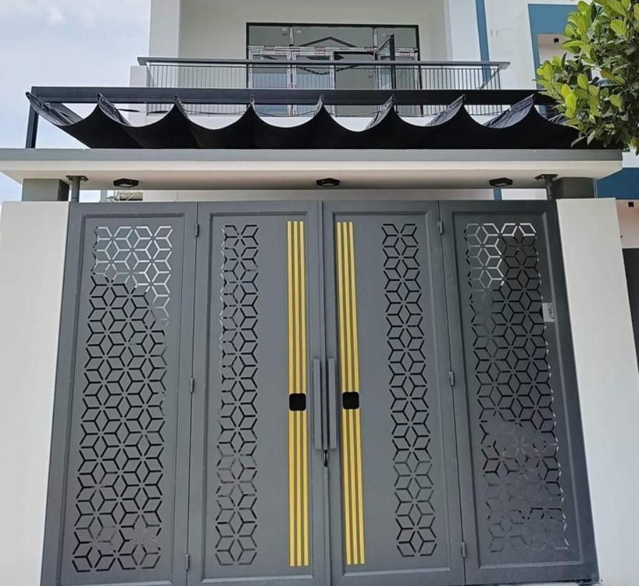 Làm của cổng sắt CNC tại Phường Thới Hòa