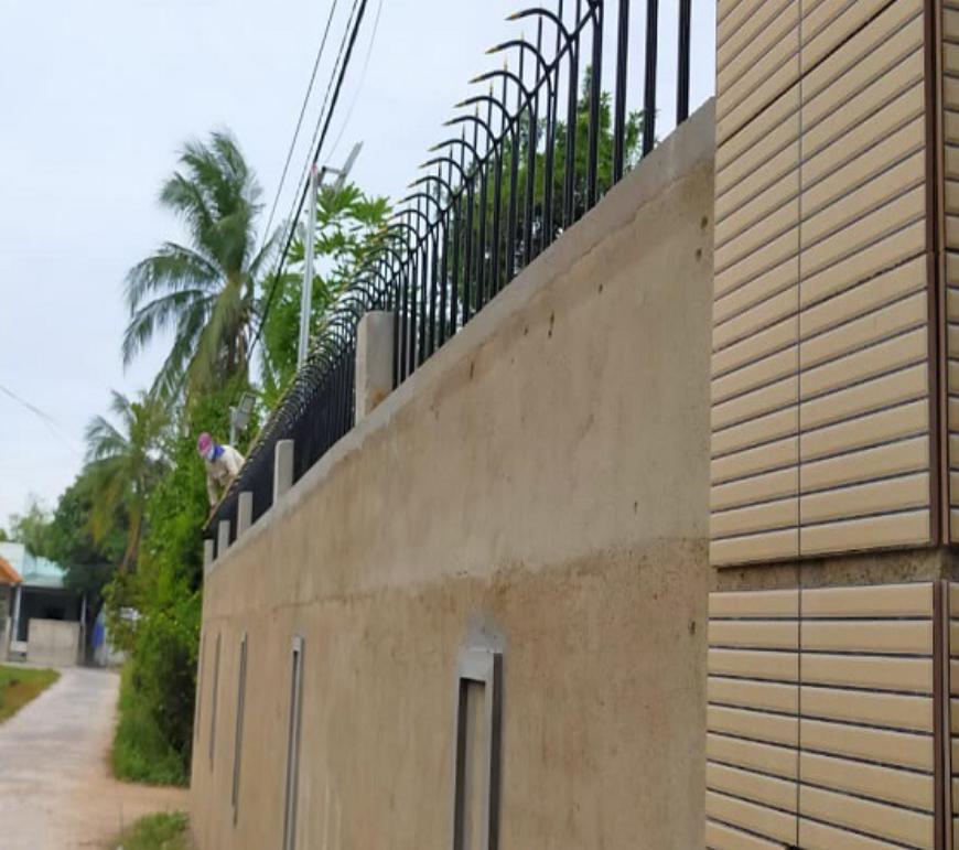 Làm hàng rào chông sắt tại Xã Phước Hòa