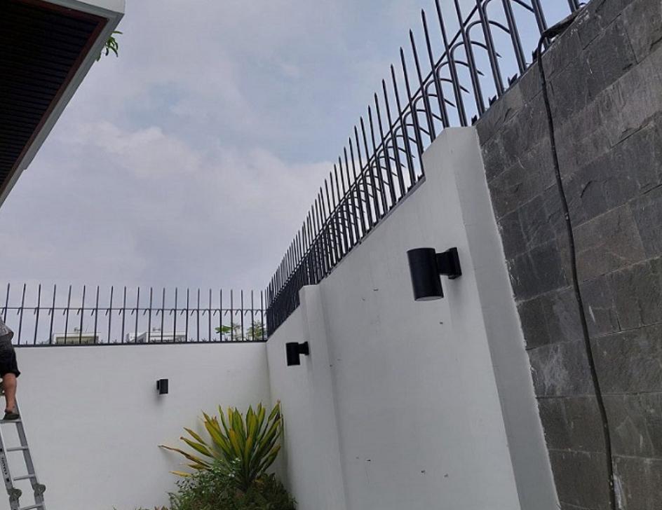 Làm hàng rào chông sắt tại Xã Phước Hòa