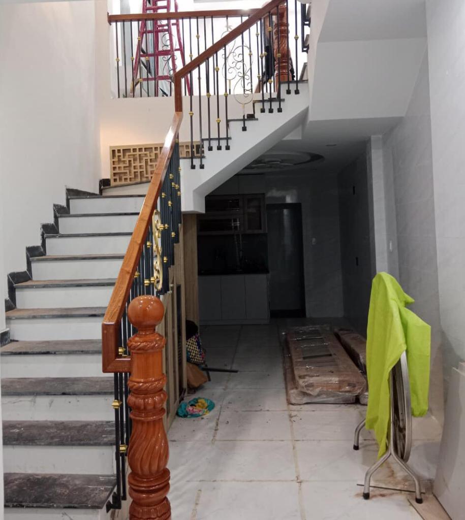 Đơn vị thi công lan can cầu thang tại Hố Nai