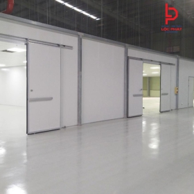 Thợ thi công vách panel tại Chánh Phú Hòa