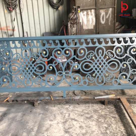Lan can sắt CNC  mỹ thuật